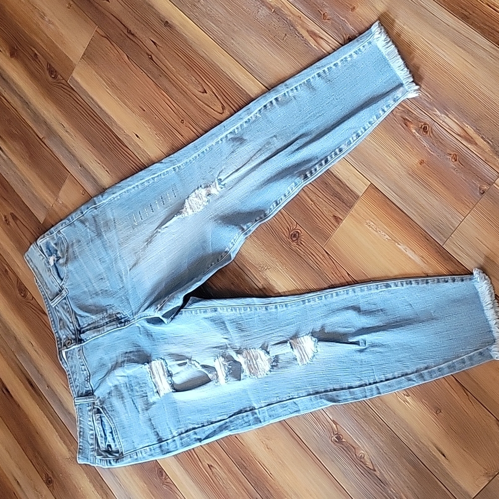 Light Blue Distressed Women Jeans